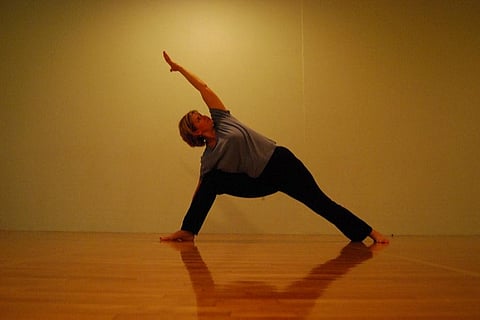 A research shows that yoga session can reduce stress and improve the mood of pregnant women
Credit: K4dordy/Flickr