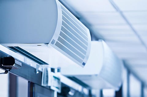 The leading alternative in the mobile air-conditioning has been marred by intellectual property rights and environmental issues (Credit: Creative Commons) 