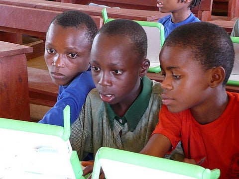 Nigerians in cities have some choices about where to school their children. But what about their counterparts in the country’s expansive rural areas? 
Credit: Carla Gomez Monroy/Flickr