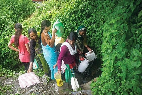 About 90
per cent of
Uttarakhand's
rural population
meets its water
needs from
springs (Photo: Arpita Chakrabarty)