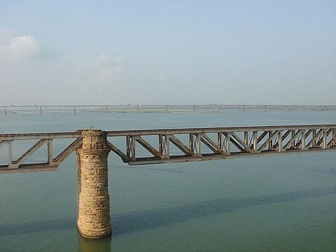 Discharge of untreated and partially-treated sewage from cities is one of the principal reasons for the Godavari's poor water quality
Credit: Kalyan Kanuri/Flickr