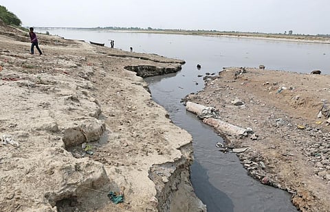 Highly polluted water from 400 leather units in Jajmau area drain into Ganga directly through Wajidpore Nala in Kanpur (Credit: Vikas Choudhary/CSE)