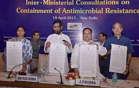 Ministers unveil the National Action Plan on AMR (Credit: PIB) 