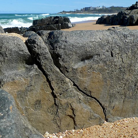 The dating of the ancient basalt to 2.4 billion years ago means the organisms existed before the Great Oxygenation Event. Credit: K. Kendall / Flickr