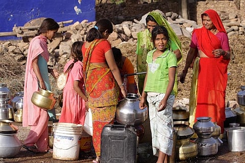 In Khadero ki Dhani, women make numerous trips for water. But a refreshing sense of humour and calm make it bearable
Credit: Department of Foreign Affairs and Trade/Flickr