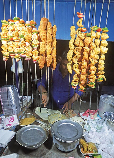 Large parts 
of agricultural soil in India are deficient in zinc, boron and iron, and climate change too is affecting plant nutrition levels (Photo: Vikas Choudhary)