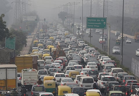 Worldwide 1.2 billion new cars will be on roads by 2050, as per the World Bank report (Credit: Vikas Choudhary/CSE)