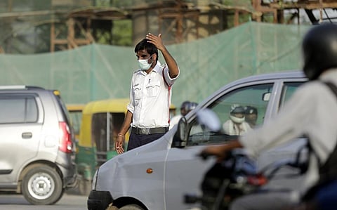 Despite the constant deterioration of Delhi’s air, the sale of vehicles—private and commercial— continues unabated. Credit: Vikas Choudhary / DTE