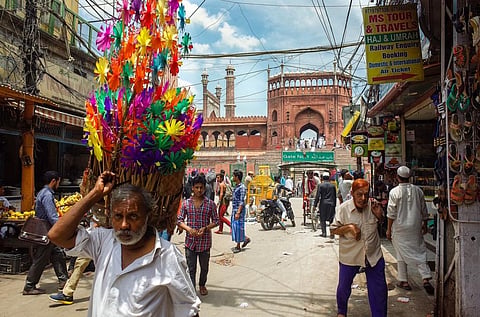 The frequency of severe heat waves in India will increase 30-fold by 2100 under a 2°C warming scenario. Credit: amira_a / Flickr