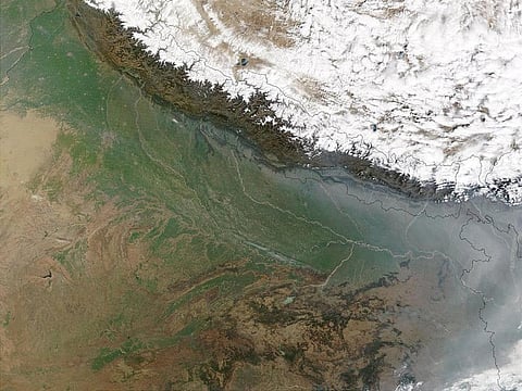 Satellite image of the Indo-Gangetic Plain, the main geographical feature of North India       Credit: Wikimedia Commons