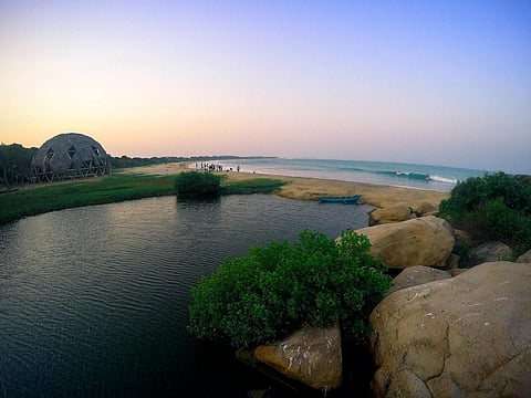 Sri Lanka’s average annual temperatures could rise by 1.0°C to 1.5°C by 2050 even if carbon emission reduction measures are taken as recommended by the Paris Agreement of 2015. Credit: binzend/Flickr