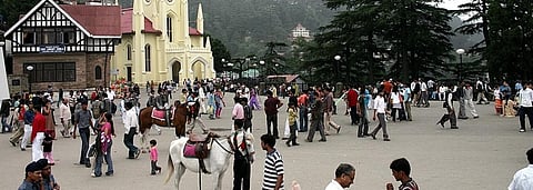 The Ridge in Shimla, filled with tourists and regular townsfolk. Photo: Wikimedia Commons