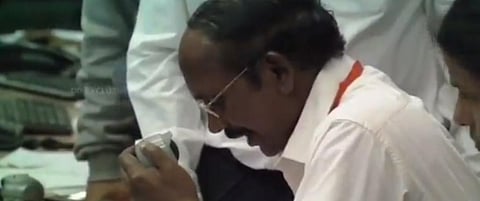 Chandrayaan 2 lunar landing: Isro loses contact with lander Vikram 