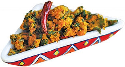 अपामार्ग की पत्तियों से बना व्यंजन पोरियल  (विकास चौधरी / सीएसई)