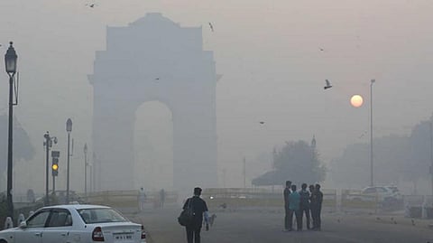 87 घंटे के बाद भी दिल्ली में क्यों नहीं लागू हुई इमरजेंसी, क्या है सीपीसीबी का गणित
