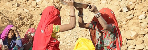 Prioritise and fast-track work on flagship rural schemes: Central report to states