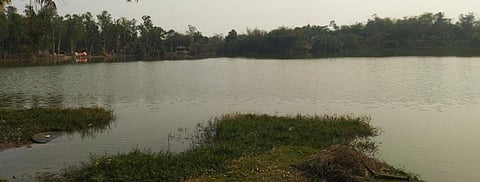Bhabadighi, a water body, in a Hooghly village. Credit: Jayanta Basu
