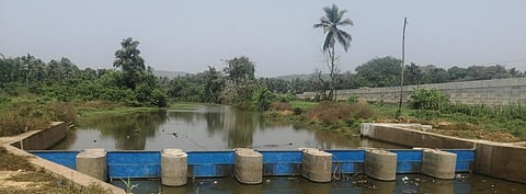  The Kuskond check dam, built under the Jal Shakti Abhiyan using fibre reinforced gates, helps irrigate nearby fields where farmers grow rice, different pulses and water melons. Photo: Akshit Sangomla