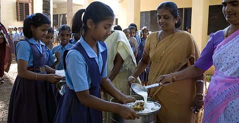 320 million children worldwide missing out on meals due to COVID-19: WFP