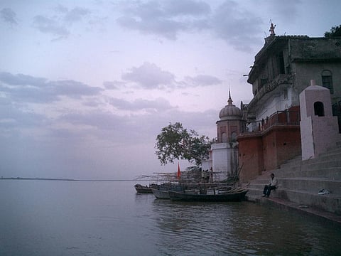 Immersion of monk’s body in Ganga attracts criticism