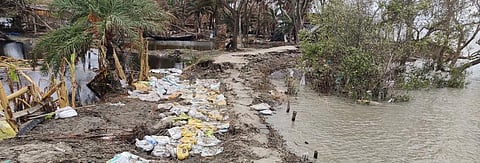 Amphan aftermath: Sundarbans villagers try to pick up pieces 