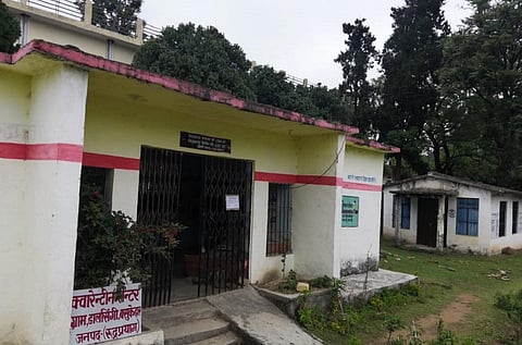 उत्तराखंड के रूद्रप्रयाग जिले के एक गांव में बना क्वारंटीन सेंटर। फोटो: त्रिलोचन भट्ट