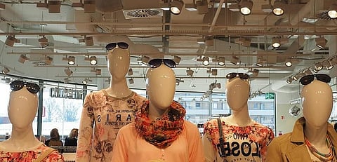Fashion needs to ditch fossil fuels in supply chain. A new report shows the way