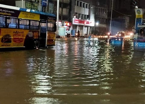Hyderabad recorded 200 mm excess rainfall on October 17-18, 2020. Photo: Goonj / Twitter 