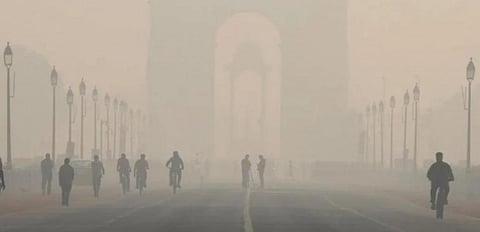  The overall air quality in Delhi remained ‘severe’ for a second consecutive day November 6, 2020. Photo: @DilipMehtaEsq / Twitter