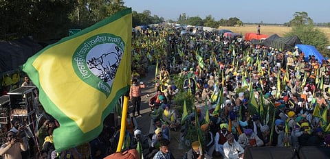 Farmers sitting on protest near Delhi. Photo: Wikimedia Commons