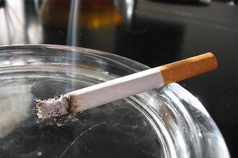 धूम्रपान से हर साल वायुमंडल में मिलते हैं13.5 करोड़ किलोग्राम प्रदूषित कण