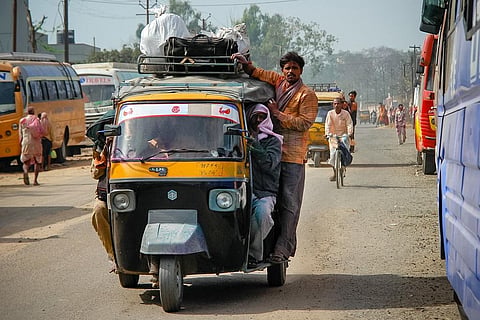 महामारी के चलते 1990 के बाद पहली बार घटी मिडिल क्लास लोगों की संख्या!