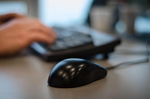 Long working hours killed 745,000 in 2016, study finds