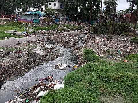 The Mahananda river — a trans-boundary river flowing between Bangladesh and Bihar and West Bengal in India — is dying a slow death. Photo: Gurvinder Singh 