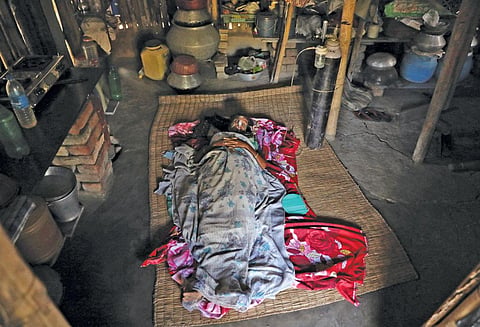 कोविड-19 की दूसरी लहर ने ग्रामीण भारत को बड़ा नुकसान पहुंचाया