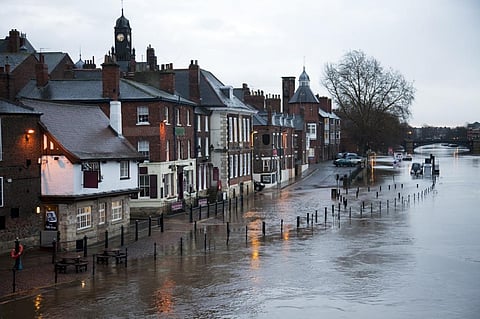 Fifth-warmest year: 2021 was marked by  floods, heatwaves, other climate anomalies for Europe 