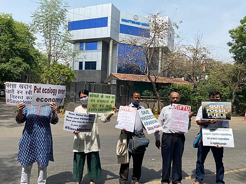 Environmentalists protest before Chhattisgarh Sadan in Delhi against Hasdeo mining projects. Photo: Bhavreen Kandhari.