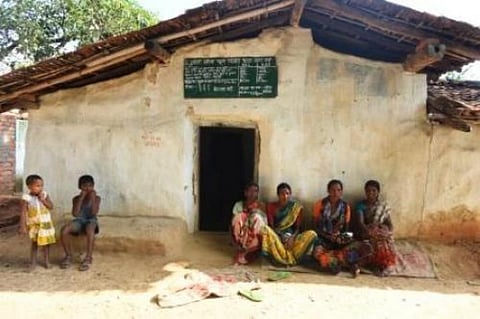 गढ़वा भुखमरी मामला: मानवाधिकार आयोग ने डीएम को तलब किया