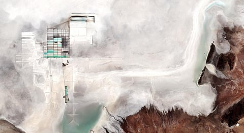 Salar de Uyuni in Bolivia, the richest lithium deposits in the world. Photo: Wikimedia Commons 