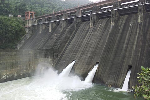 फोटो साभार : विकिमीडिया कॉमन्स, दीपक दास, ओडिशा के केंदुझार जिले के हाटाडीही काउंटी, हाडागढ़ के पास बना हाडागढ़ बांध