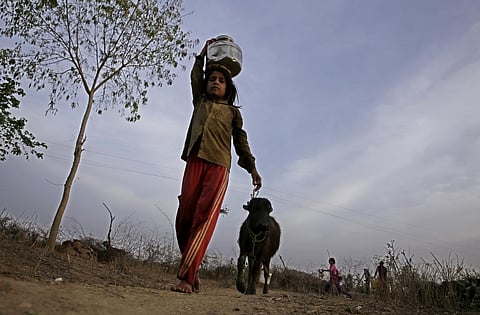 अत्यधिक दोहन और कुप्रबंधन के चलते पश्चिम बंगाल के कई जिलों में तेजी से गिर रहा भूजल का स्तर
