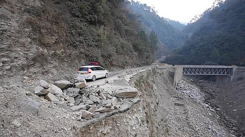 Incidents like landslides have increased in Uttarakhand Due to the Char Dham Highway project. Photo: Sunny Gautam / CSE