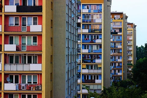 Replacing these housing blocks would be hugely expensive and come at a significant environmental cost. Photo: Yarecki via Pixabay