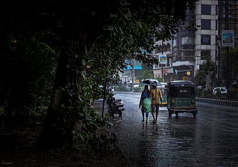 The government, police and medical professionals play a critical role in easing the suicide crisis in India. Photo: Priyash Vasava (Unsplash); Credits Unsplash License