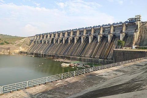 भारत के बांसवाड़ा जिले में स्थित माही बांध; फोटो: आईस्टॉक