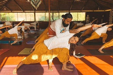 फोटो साभार: विकिमीडिया कॉमन्स, सोहम योग