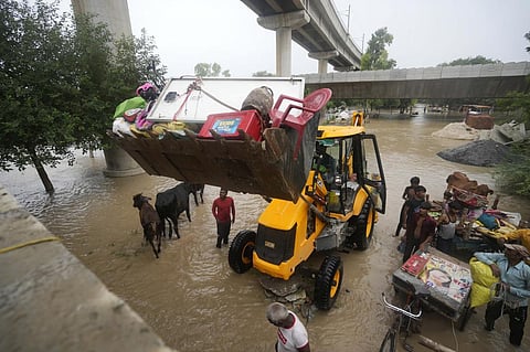 Encroachment over the floodplains, both by people and government agencies, is a major contributing factor to the Delhi deluge, according to experts. Photo: 
Vikas Choudhary / CSE