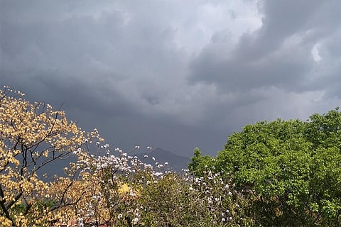 उत्तर भारत के इन हिस्सों में बारिश-बर्फबारी, दक्षिण भारत में यहां जमकर बरसेंगे बादल  