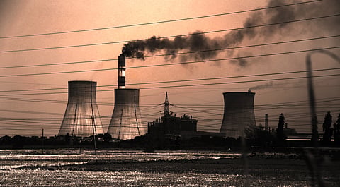 According to CSIR-NEERI, SO₂ emissions from India’s coal-based power plants are not significantly affecting ambient air quality, with standards mostly met. 