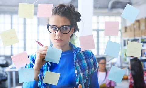 The evolutionary benefits of being forgetful
